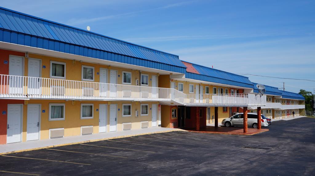 Royale Inn Kansas City Exterior photo